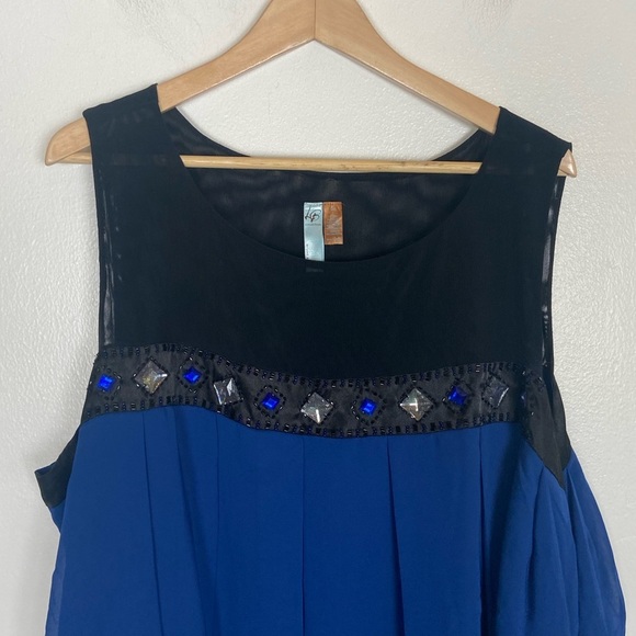 LB Collection Women's Tunic Top Sz 24 Blue & Black Pleated Jewel Mesh & Chiffon - Picture 3 of 10